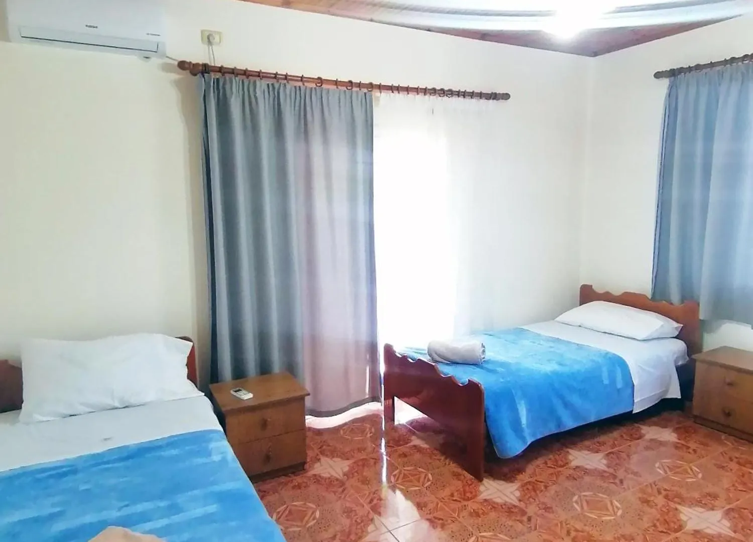 Margarita - Entire House With 4 Bedrooms And Free Parking Gjirokastër 度假居